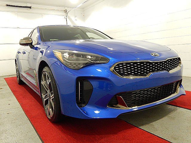New 2020 Kia Stinger Gt Sedan In Merriam L6074884 Shawnee